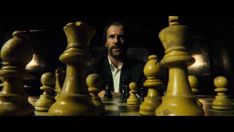 Револьвер (revolver)