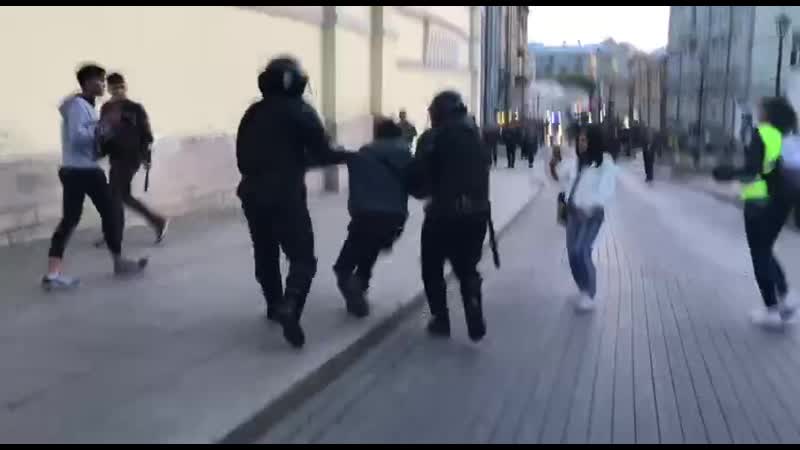 Задержание инвалида в москве