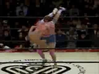 4 aja kong, reggie bennett vs kyoko inoe, sakie hasegawa (12/10/1994)