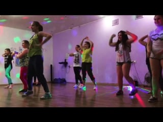 Zumba® (11 18 лет) with olga khuraskina