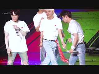 180912 love yourself tour in oakland anpanman(앙팡맨) bts v focus 4k fancam 방탄소년단 뷔 직캠