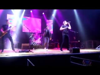 11 марта 2016 heffron drive и логан хендерсон в бари, италия