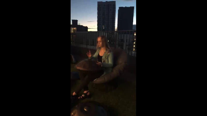 Live «хангмелеон» ханг (hang), хендпан (handpan)