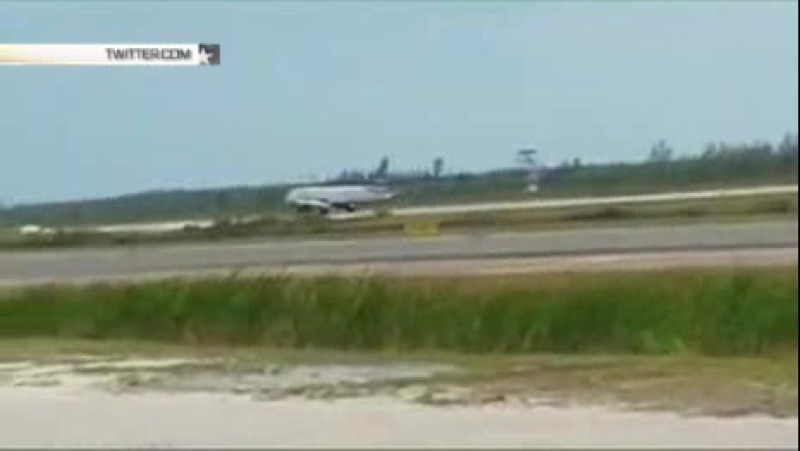Островов porn video – Пассажирский самолет сел на брюхо в аэропорту багамских островов