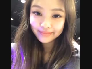I don’t think i’ll wink this time winks jenniekim jennie blackpink