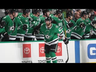 Alexander radulov leads stars with first career hat trick