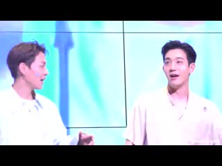 190814 슈피겐홀 93라인 꽃가루 뿌리기 ㅋㅋㅋㅋㅋㅋㅋㅋ 아아 93라인 흥해라 ! 더로즈 red therose 김우성 박도준 이재형 이하준