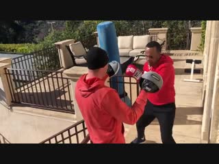 🎬боксерская тренироа на выносливость "шугара" рея леонарда 🥊
