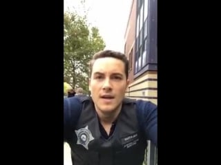 Sophia bush jesse lee soffer nbc chicago pd chicago pd jesse lee soffer sophia bush(28)