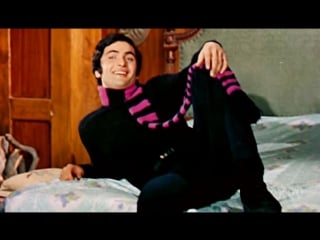 Bobby hum tum ek kamre mein band hon