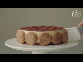 Macaron tiramisu cake