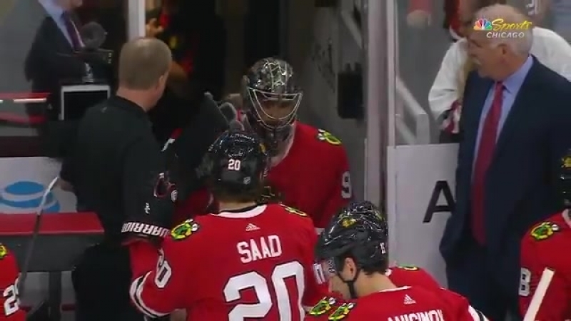 Травмы всех вратарей вынудили клуб нхл чикаго блэкхокс поставить на ворота 36 летнего бухгалтера