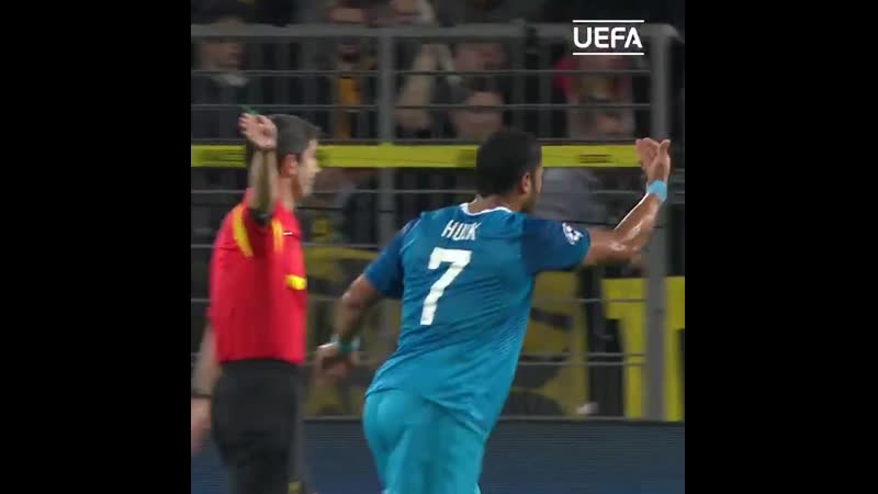 Голы в 1/8 финала подборка