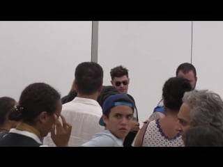 Zac efron asked if hes routing for mayweather or mcgregor w