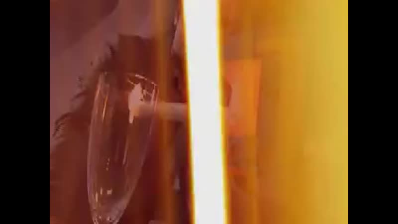 Галилео именно поэтому свечка совершает свои колебания