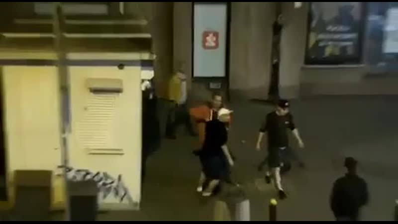 Meme street уработал двоих