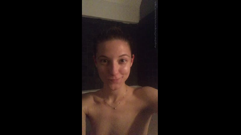 Кейтлин джерард (caitlin gerard) голая в ванне украденное хакерами видео, слитое в сеть