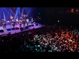 The pogues olympia 2012 dirty old town