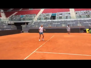 Victoria azarenka practicing in madrid