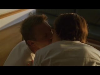 Deleted scenes alternate end sequence with max and women on the boat (s2 ep24 “700am 800am”)