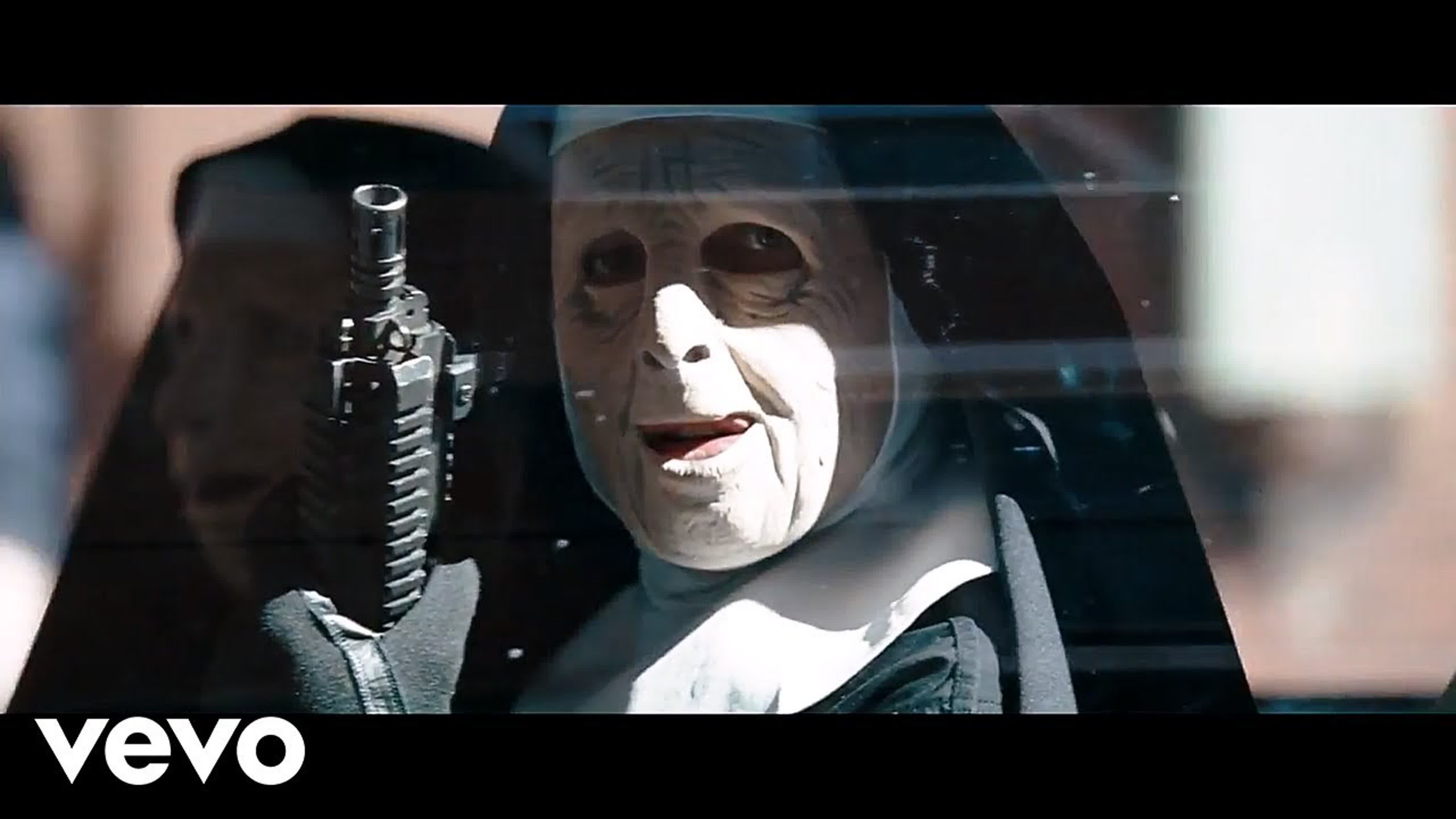 Nancy ajram inta eyh (xzeez remix) | the town [robbery scene]