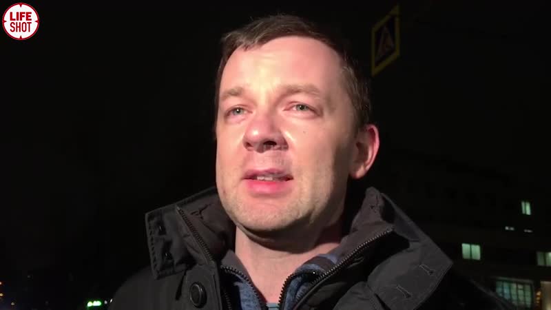 Игорь рассказал, что сторонники навального слили в сеть его личные данные, и теперь ему поступают различные угрозы
