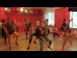 Zumba fitness с еленой и грануш