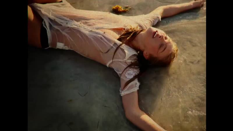 Elsa hosk halcyon days