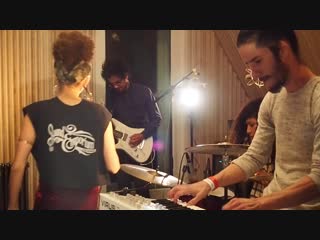 Omar rodriguez lopez group arcos del amor (live )