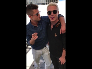 Charlie carver & colton haynes at sdcc 2017