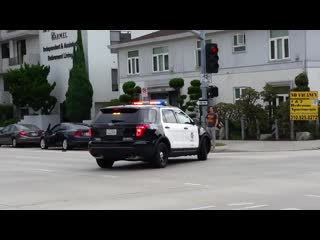 Lapd traffic division ford explorer arriving on scene / lapd & lasd