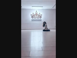 Goldencrowndance/strip