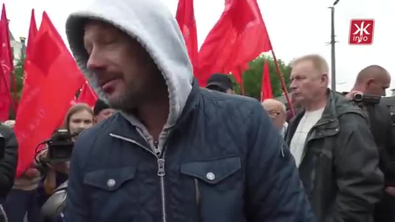 9 05 2019 сутички, штовханина та пісні як житомиряни збирались на ходу на майдані перемоги