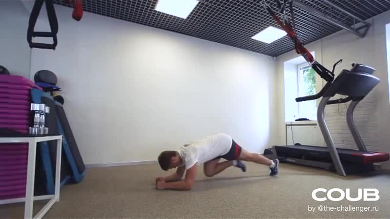 7 планка с подтягиванием коленей к груди