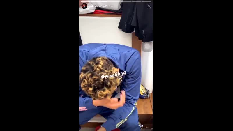 Auba and laca want to get william saliba to join the celebrations