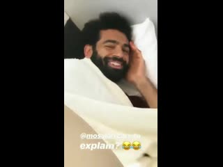 Mohamed salah sleeps where he wants 🤣🇪🇬👑