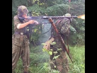 German grenadiers from the 12 ss pzd “hitlerjugend” are firing with mg 34 fra ( 750 x 750 ) mp4