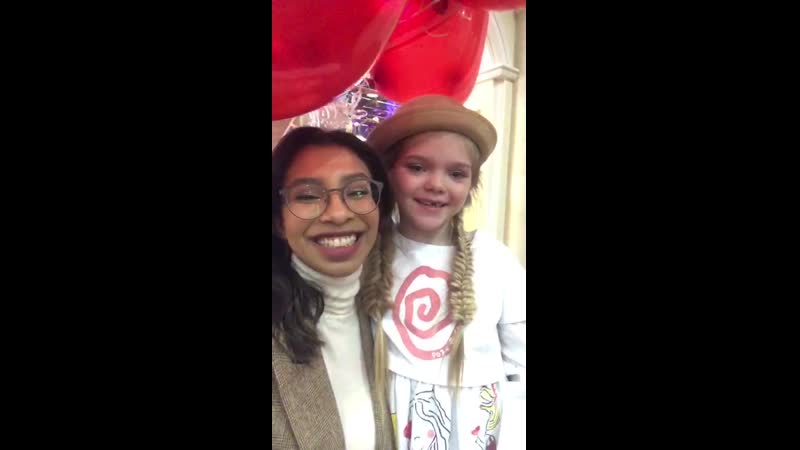 Кристина курума на благотворительном показе молодые коллекции утром24