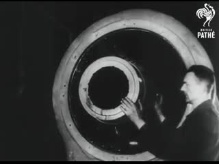 Germans make gigantic weapons during wwii (1939) british pathé gems nº3 (1)