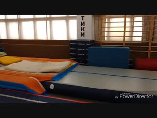 Утренняя тренироа акробатика сальто вперёд