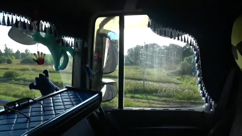 [большегруз 40rus] обиженные обочечники((у армяна горит пукан от злости,уважения на дороге нет(((((