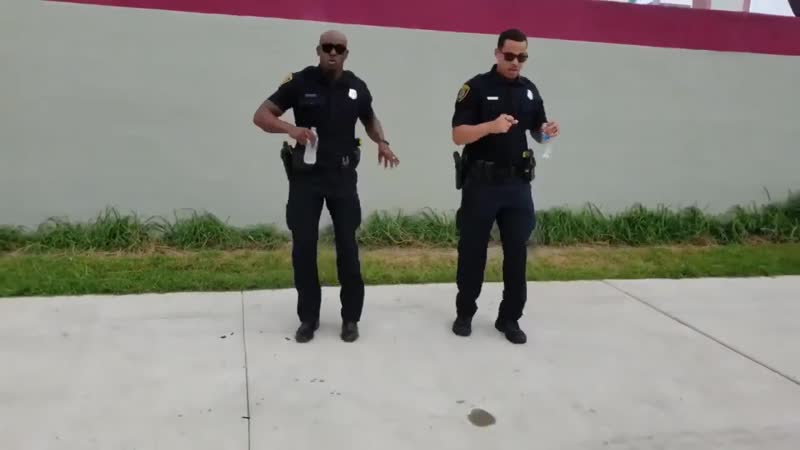 These porn video – These police officers porn the git up dance challenge!