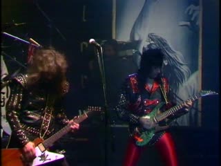 Running wild tortuga bay (porn or glory tour live in dusseldorf 1989) улучшенное звучание