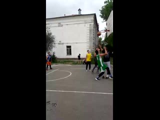 Видео от i love this game (баскетбол средняя ахтуба)