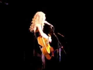 Tpornr swift tim mcgraw (live at madison country awards 2007)