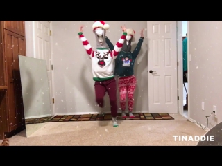 Mannequin head dance to all i want for christmas by mariah carey