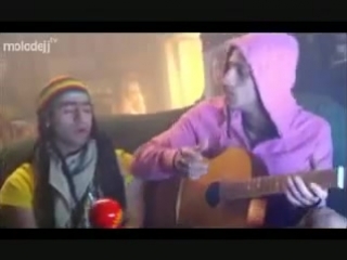 Я укроп и у меня растянулись носки