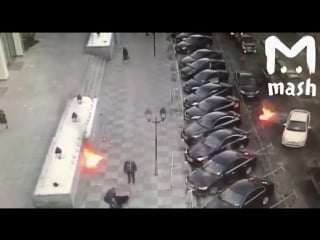 Мужчина пытался поджечь совет федерации в москве, но чуть не сжёг сам себя
