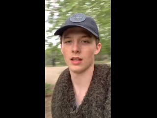 Harry kirton insta story 20/05/19 @ porvata (1)