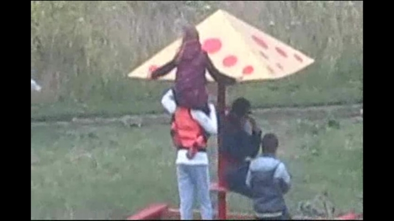 Молодые вандализм